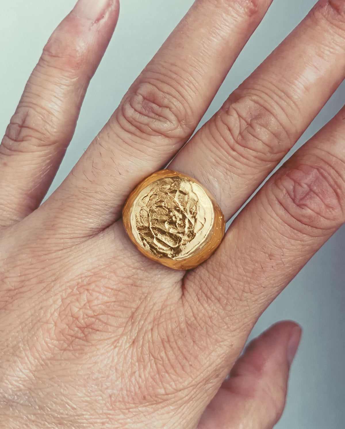 Large Round Signet, gold-plated version, ring by Bocavolcan
