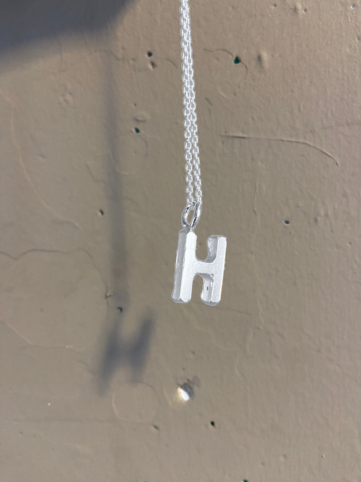 Lava Soup letter H pendant, 925 silver