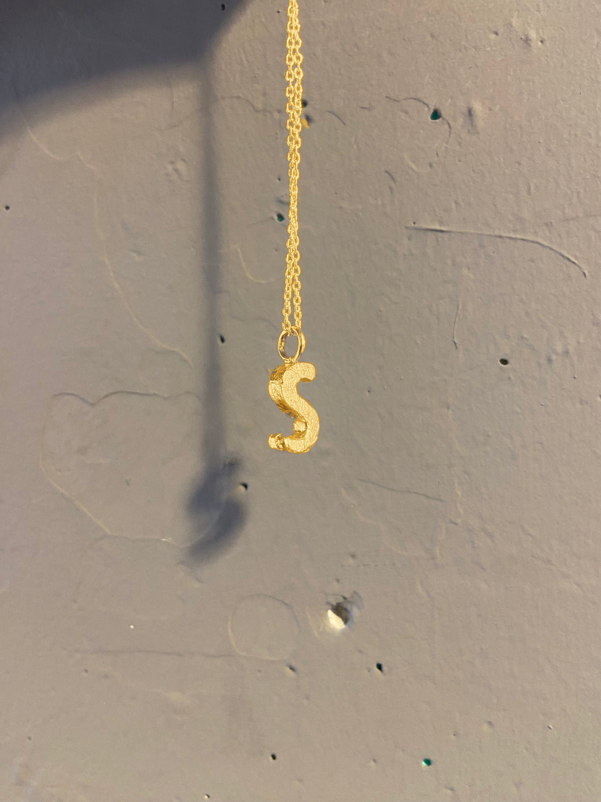 Lava Soup letter S pendant, gold-plated 925 silver